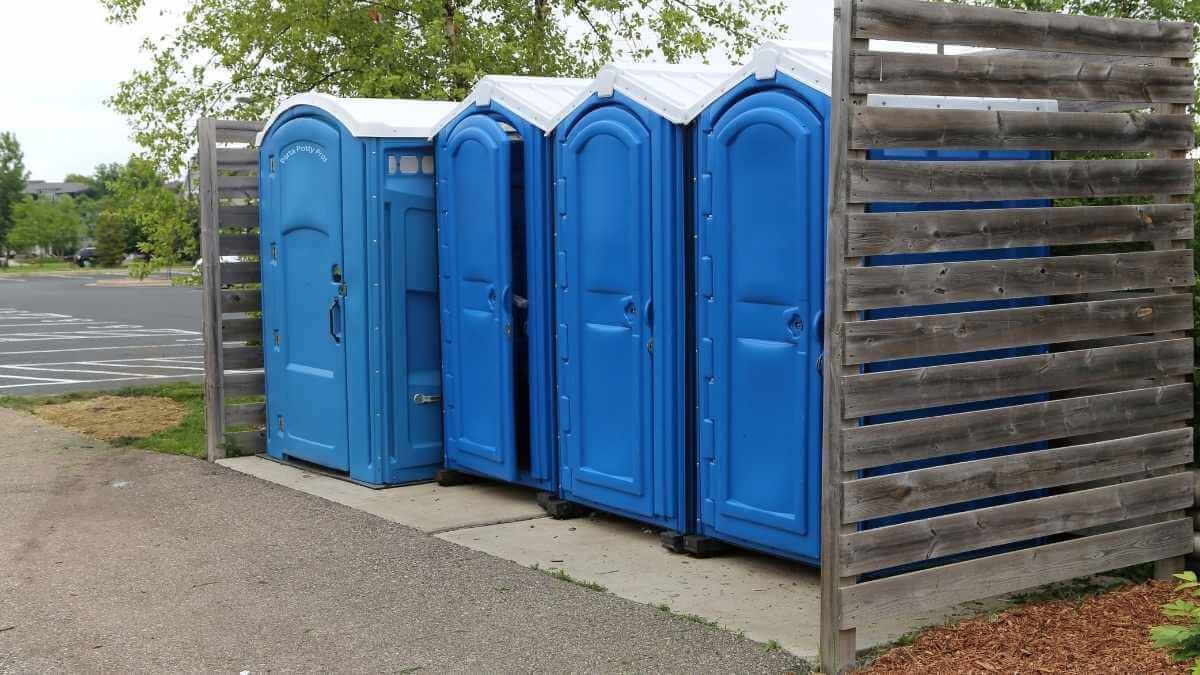 Porta Potty Rental Pros - Quality Portable Restroom Services in Williamsburg, KS, 66095